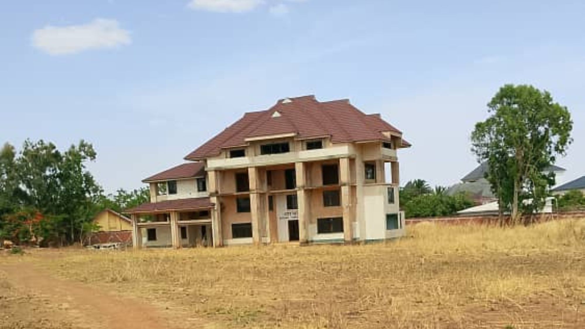 7 Bedroom Duplex – Rayfield Resort – N900,000,000