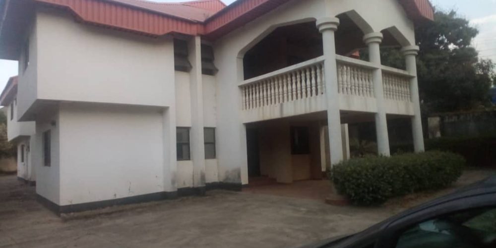 5-Bedroom Duplex – N250,000,000